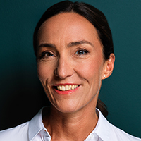 Dr. Nicole Frank 