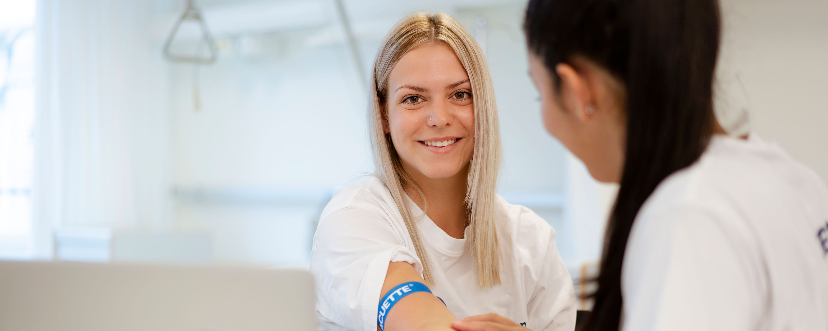h-here-fachschule-pflege-f-r-fage-mit-eidg-bp-langzeitpflege-und