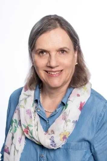 Barbara Messerli, Mit-Autorin FaGe-Lehrmittel und Lehrperson