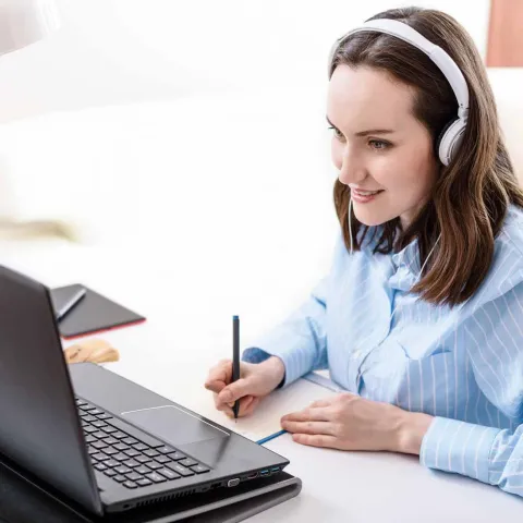 Musik hören beim Arbeiten