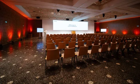 Moderne Lichttechnik im Careum Auditorium setzt jeden Event optimal in Szene