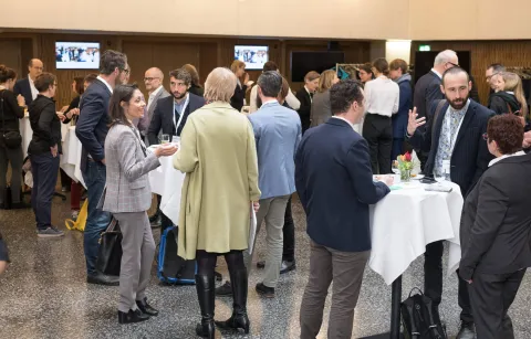 Careum Dialog Networking