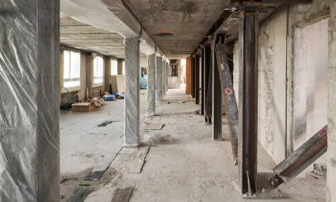 Careum Hochhaus Umbau: Detailansicht Gang