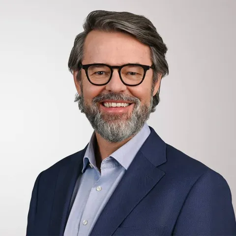 Dr. Stefan Spycher