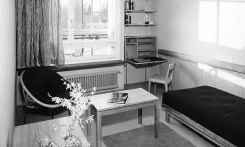 Ehemaliges Schwesternwohnzimmer im Personalhochhaus des Universitätsspitals Zürich