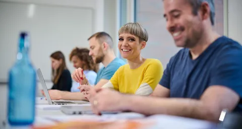 Studierende bei Careum